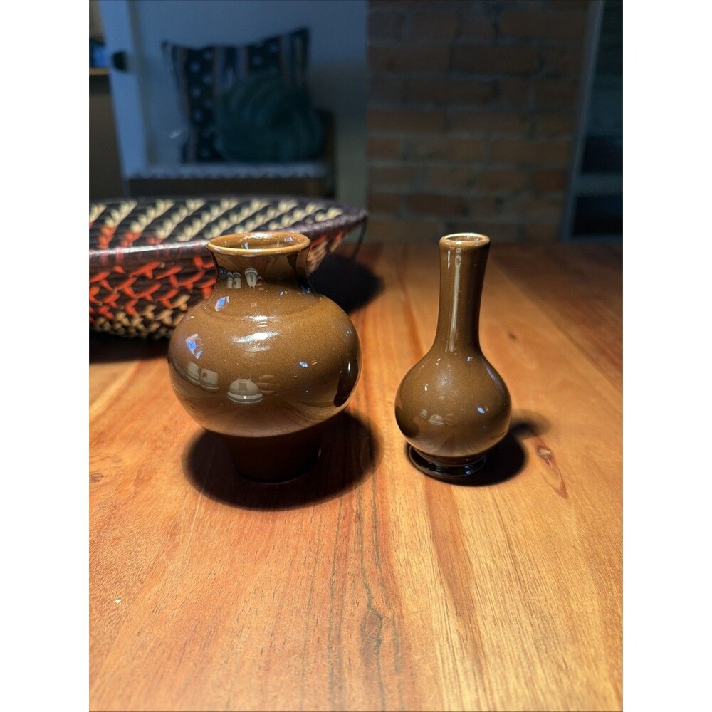 Pair Of Williamsburg Global Views Bud Vases - “Peppercorn” Glaze  4” Mini